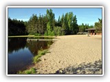 Vanhoja hiekanottopaikkoja uimalampena.